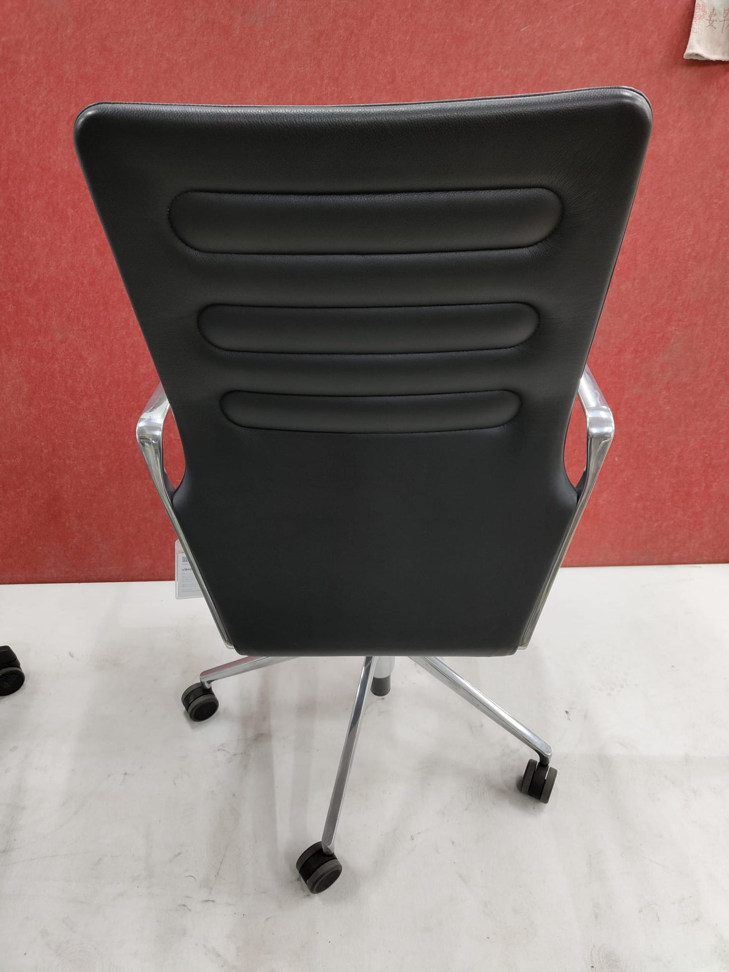 [Vitra] AC5 Swift chair