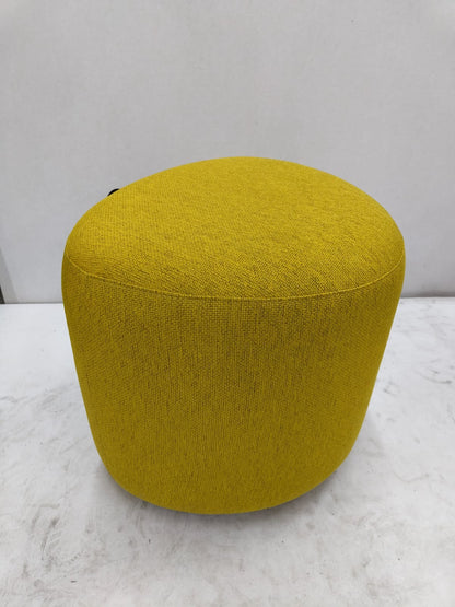 [Lexta] Lexta - Giriotto ottoman with handle - small